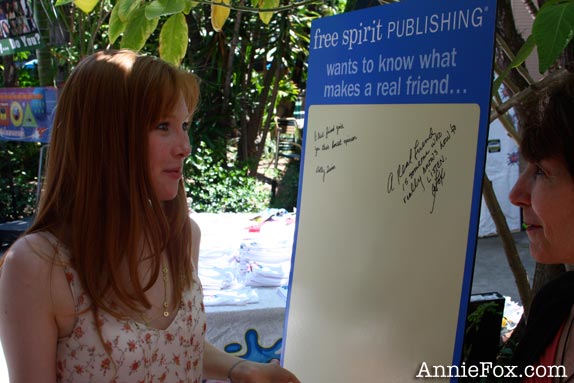 Molly Quinn and Annie Fox