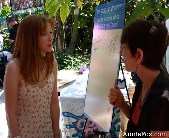 Molly Quinn and Annie Fox